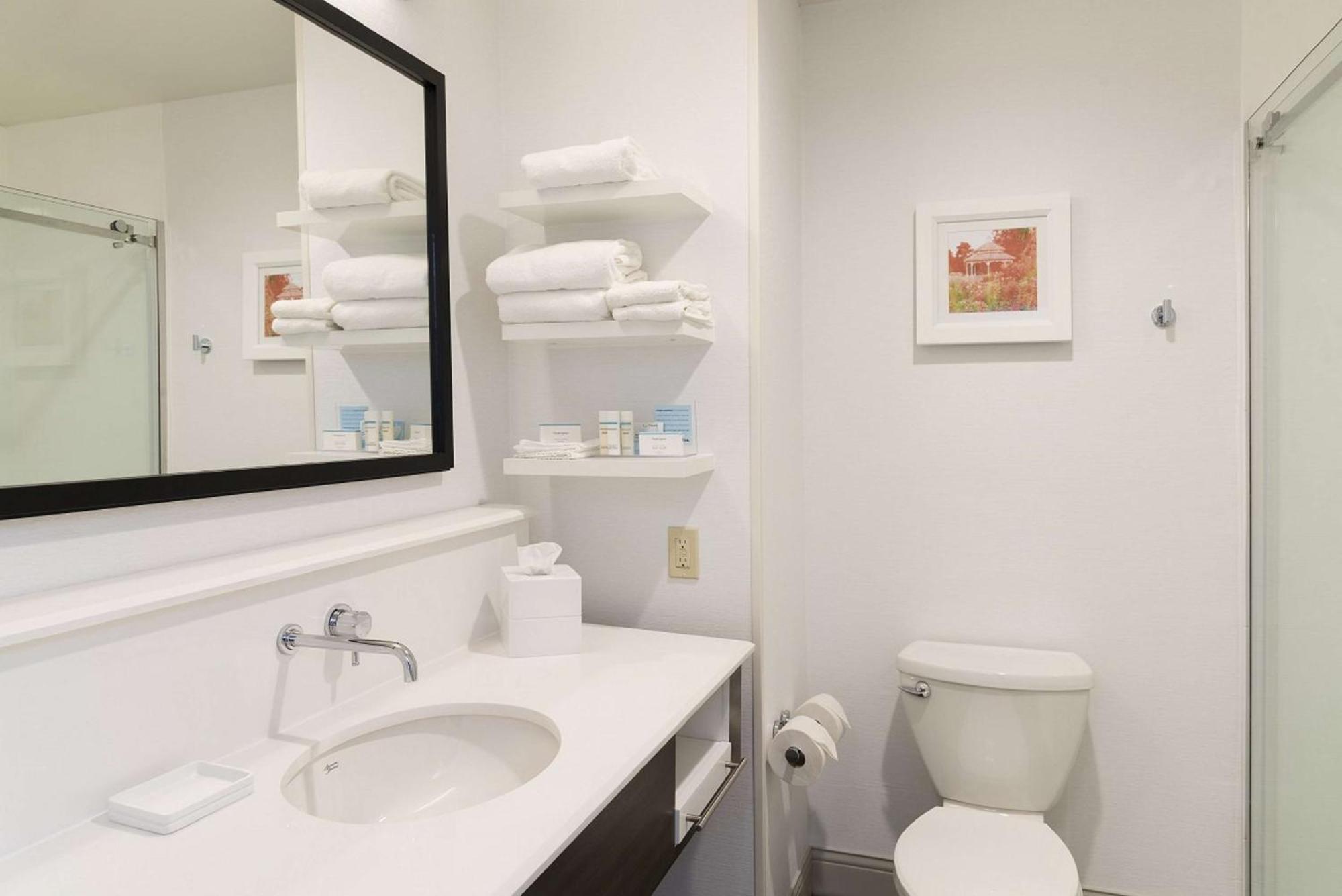 Hampton Inn Mount Pleasant Kültér fotó