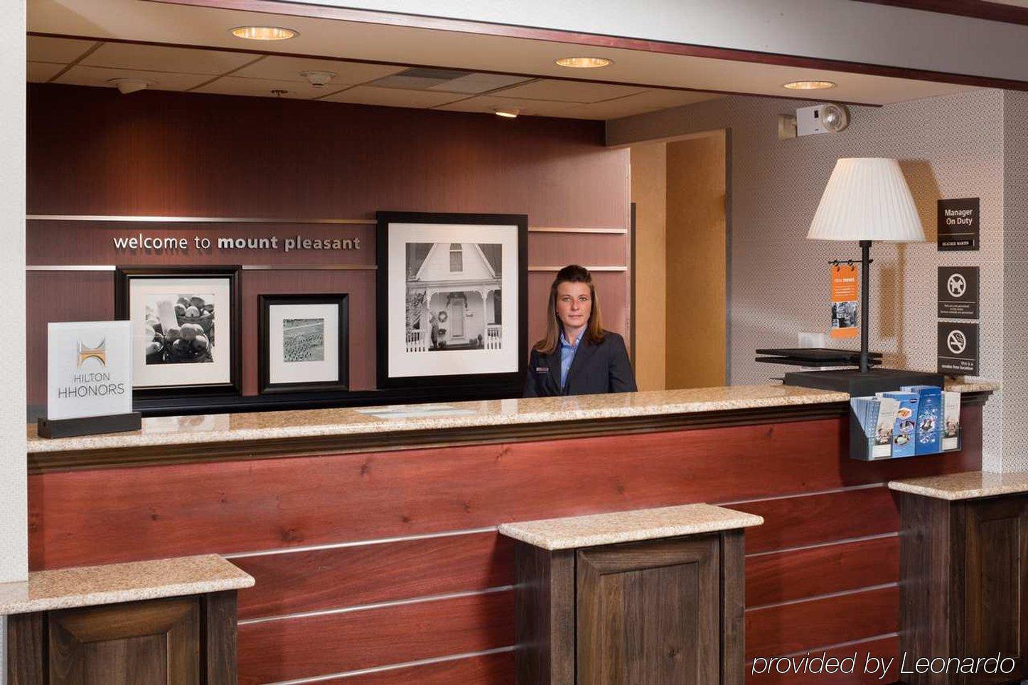 Hampton Inn Mount Pleasant Kültér fotó
