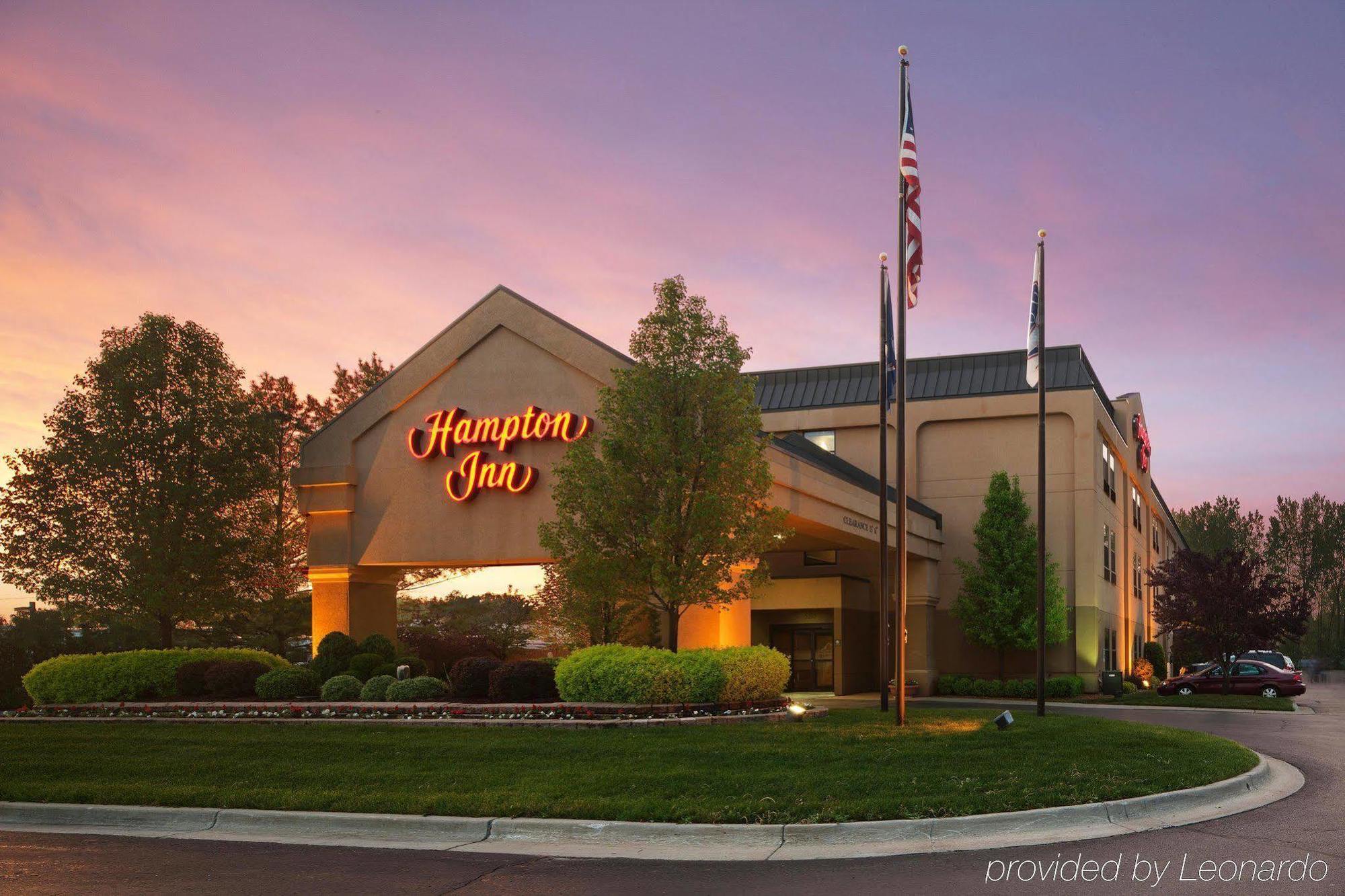 Hampton Inn Mount Pleasant Kültér fotó