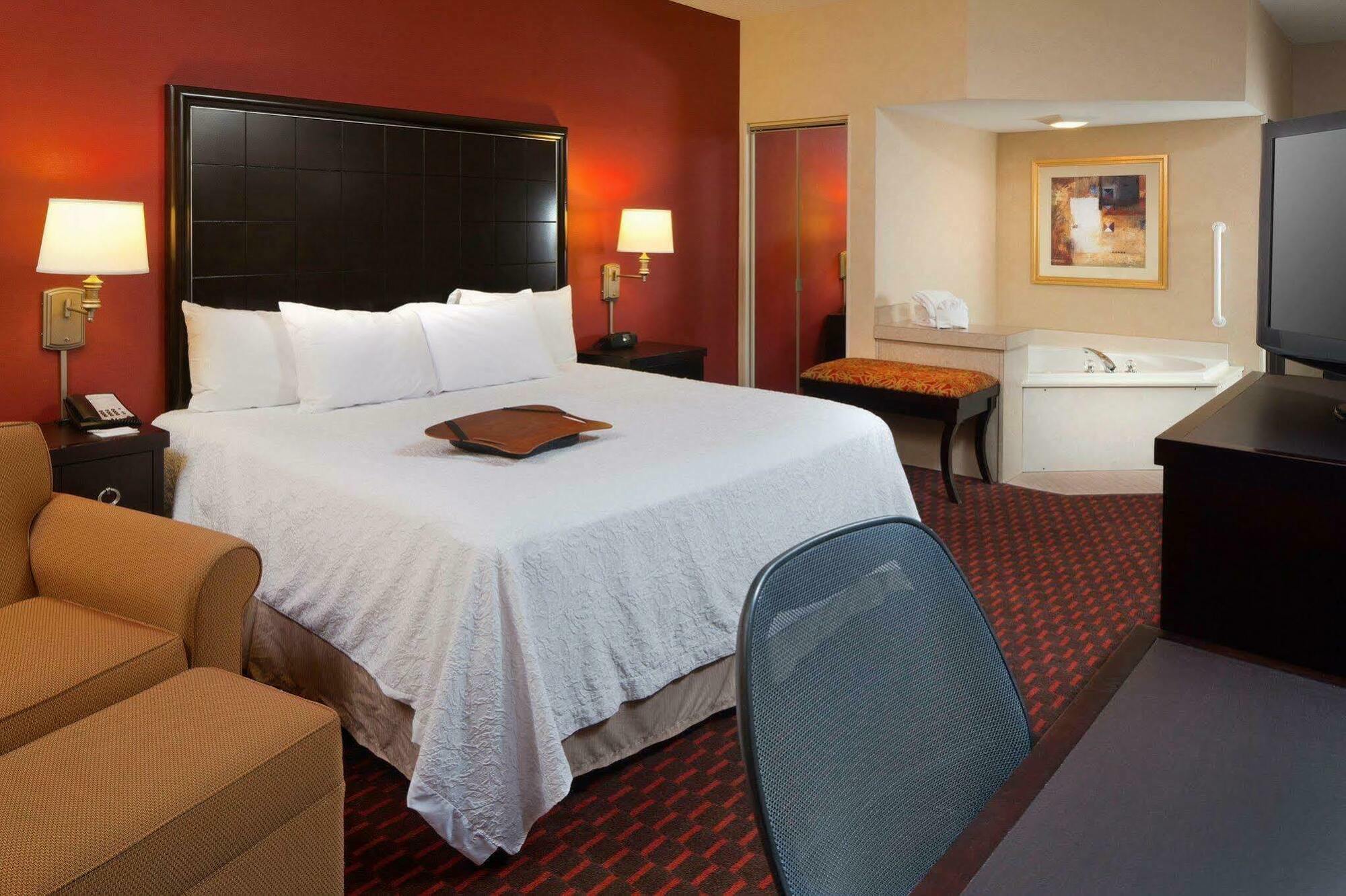 Hampton Inn Mount Pleasant Kültér fotó
