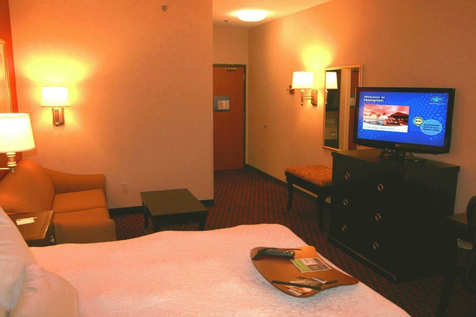 Hampton Inn Mount Pleasant Kültér fotó
