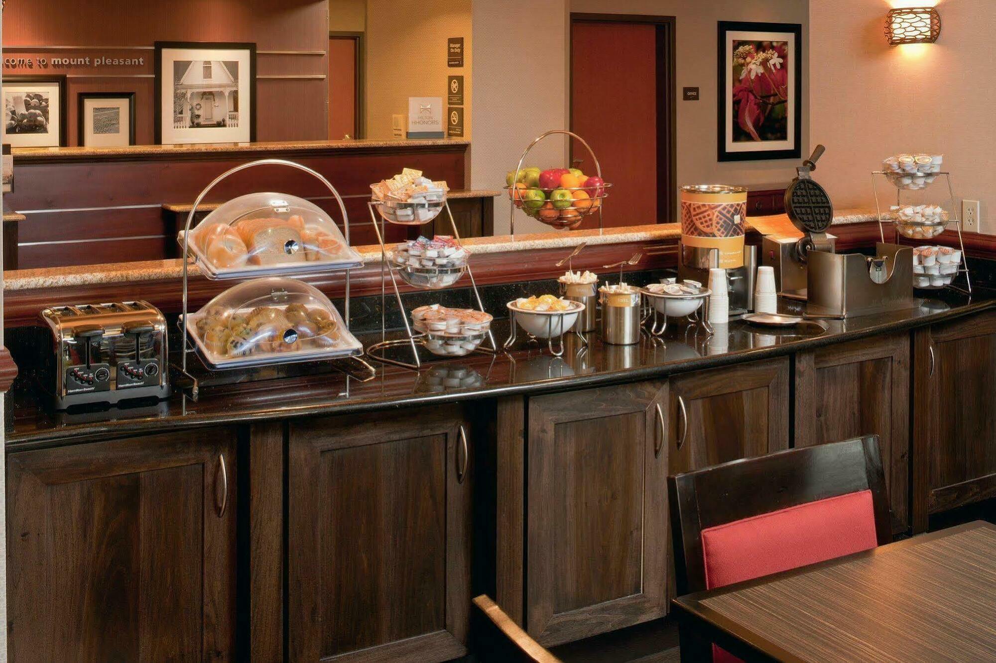 Hampton Inn Mount Pleasant Kültér fotó