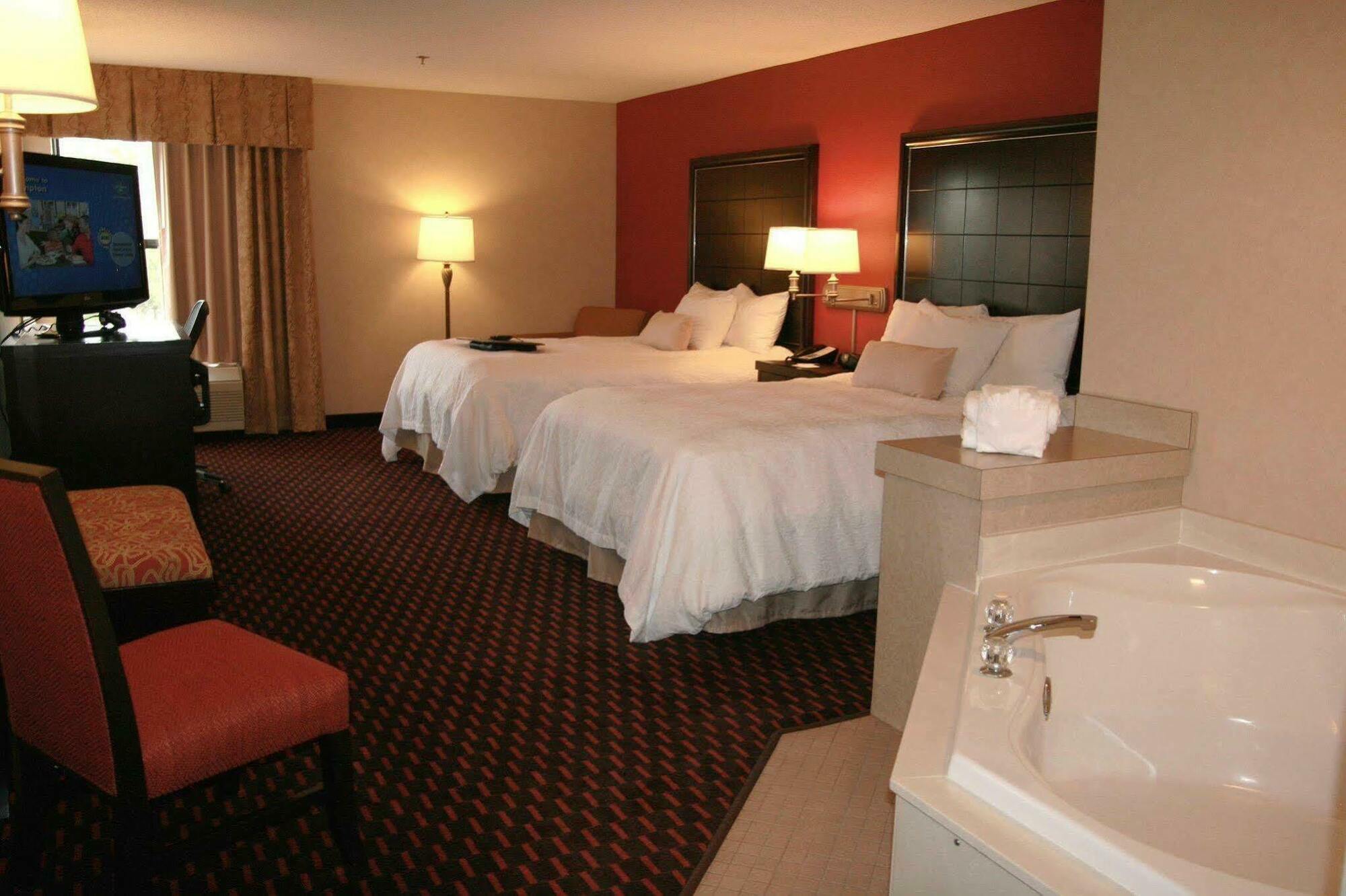 Hampton Inn Mount Pleasant Kültér fotó